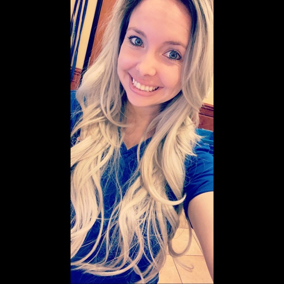 Meet your Posher, Breanna - Picture 1 of 1